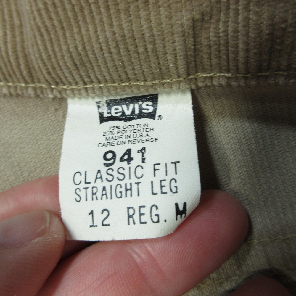 Vintage Levi's Corduroy Pants Womens 12 Khaki Straight Leg 941 Made USA 90s - Picture 3 of 16